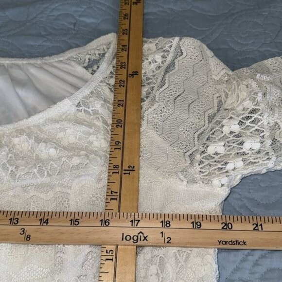 Style & Co Womens 1X Lace Top With Bell Sleeves Off-White - Picture 8 of 9